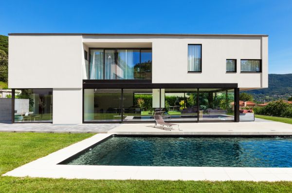 Poolside Concrete Construction in Portland